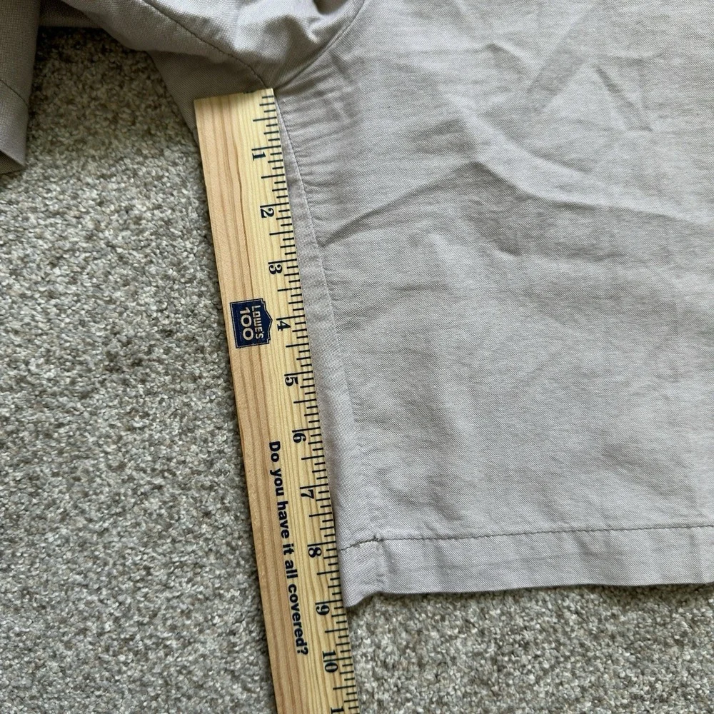 IZOD Men's Khaki Flat Front Shorts Size 36 100% Cotton Casual Chino 9